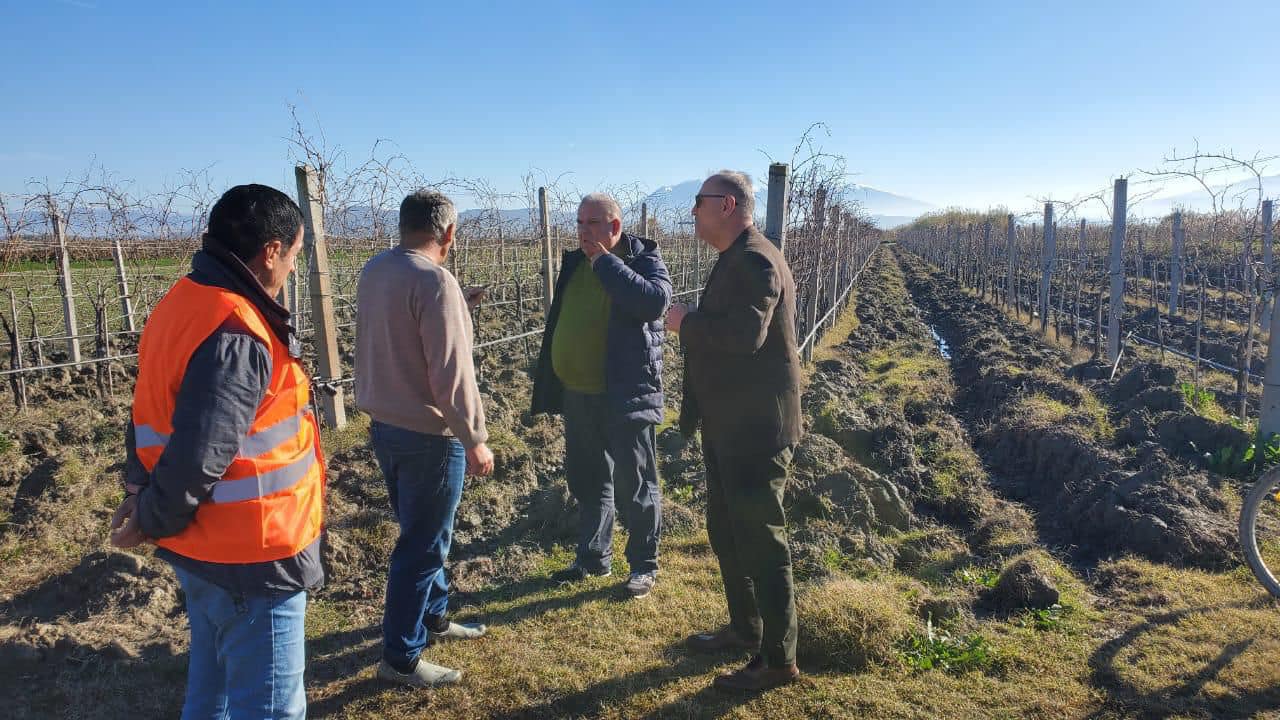 Monitorim nga ana e Prefektit të qarkut z.Arben Çuko, në Drejtorinë Rajonale të Ujitjes dhe Kullimit Fier.