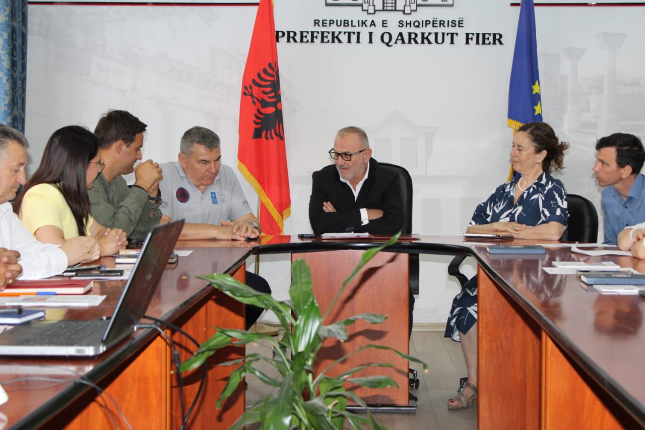Takim përmbyllës në qarkun  Fier, për fazën e parë të projektit RESEAL.